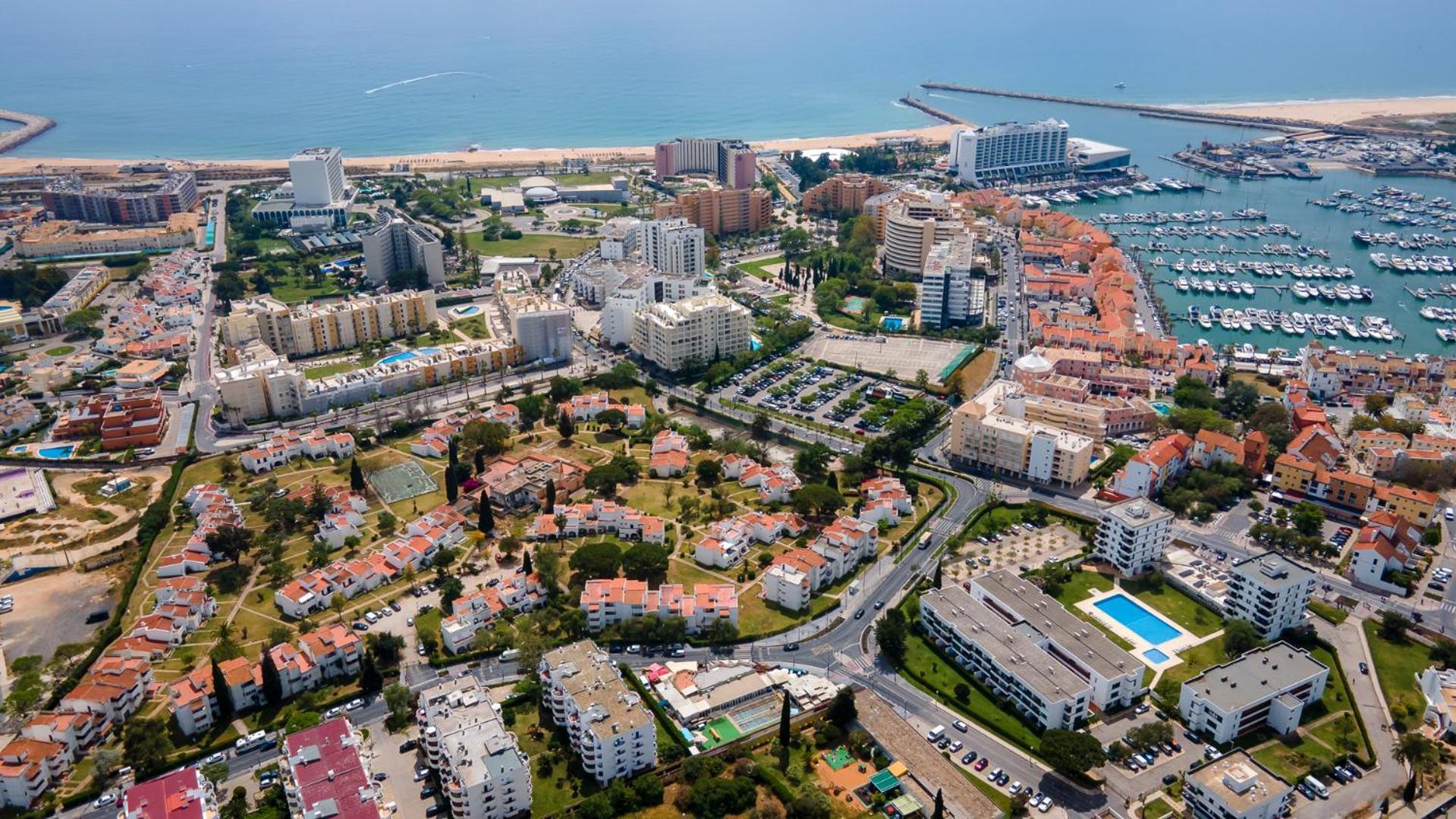 2 Bdr Vilamoura Escape W Balcony By Lovelystay Quarteira Buitenkant foto